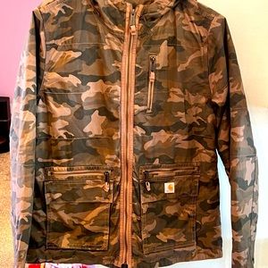 Carharrt jacket. Very warm in camouflage design